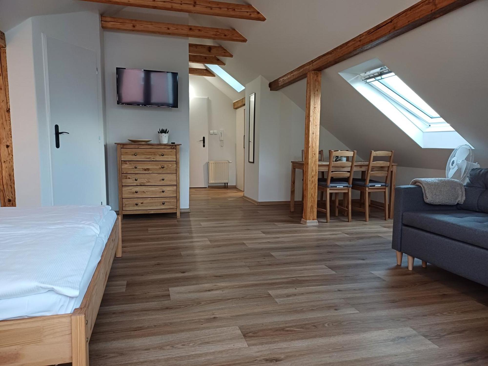 Loft *